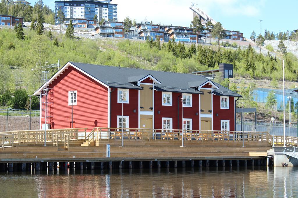 Хостел Oernskoeldsviks Gaesthamn Экстерьер фото